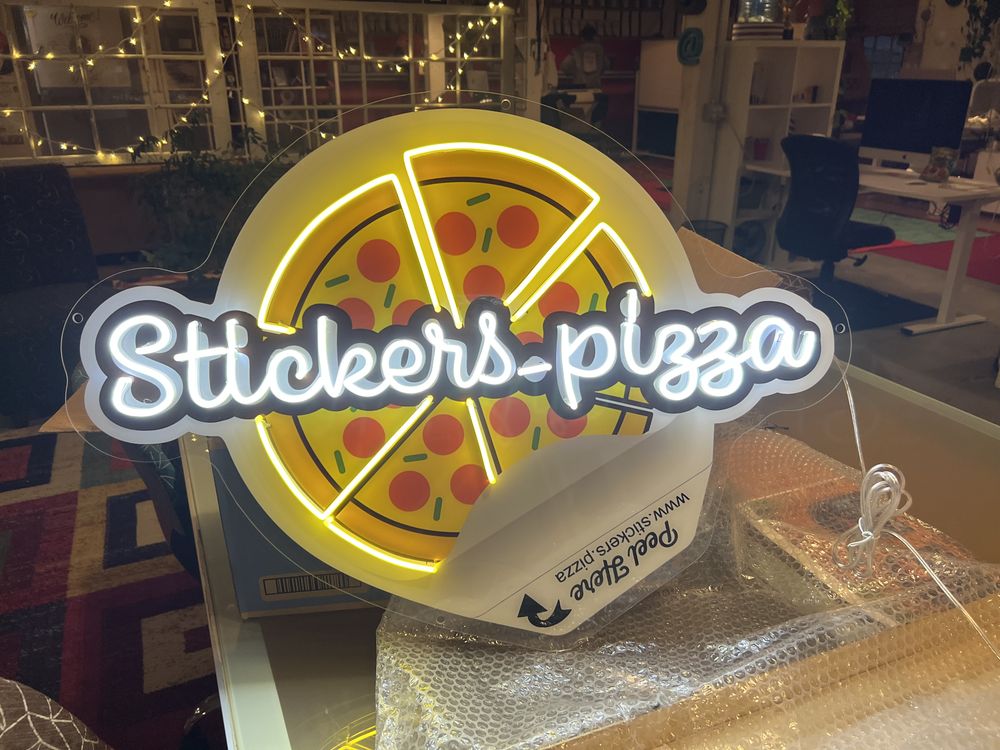 Stickers.Pizza custom neon sign